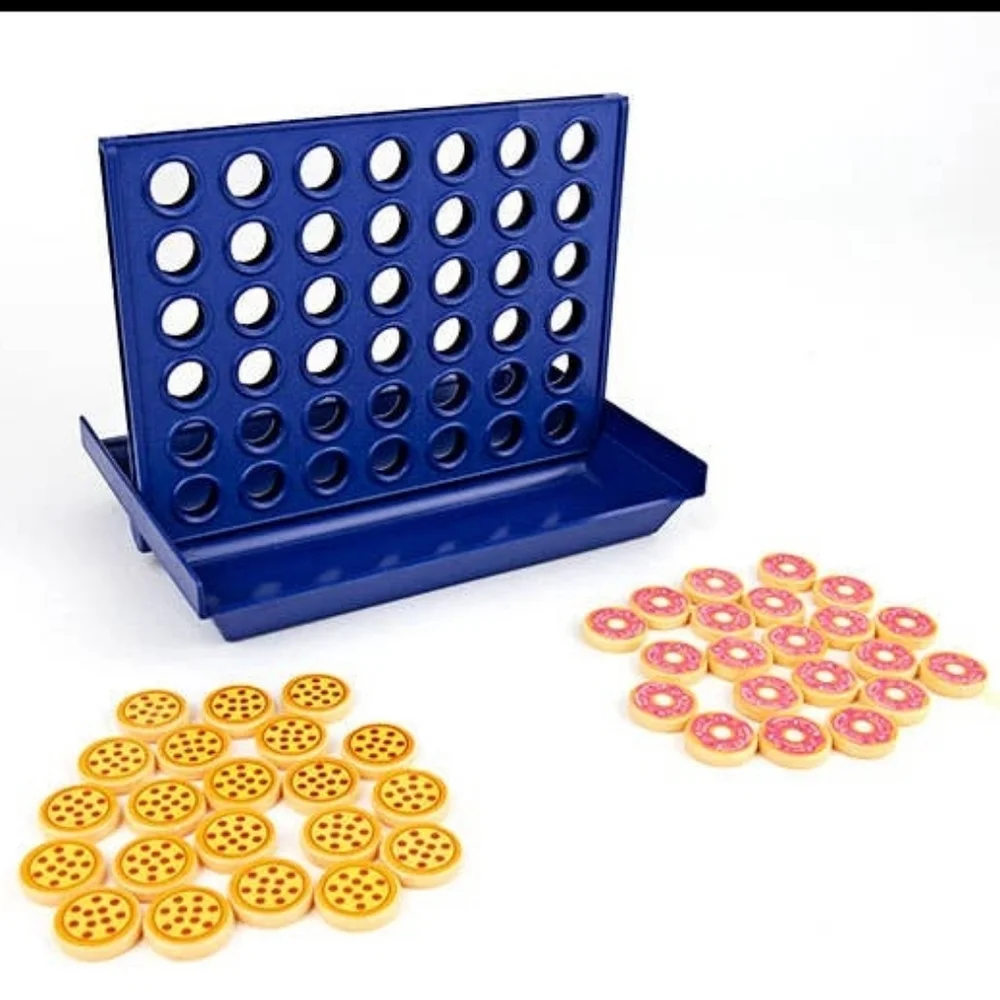 4 In A Dough New Doughnut & Pizza Game - Picture 2 of 3